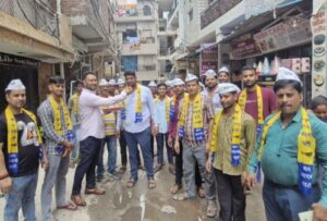 aap party me