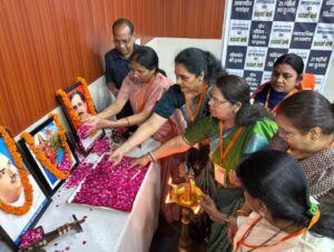 mahila morch