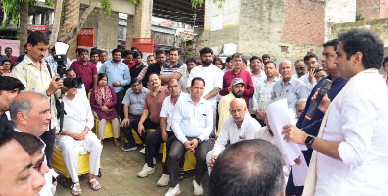 pankaj singh noida MLA